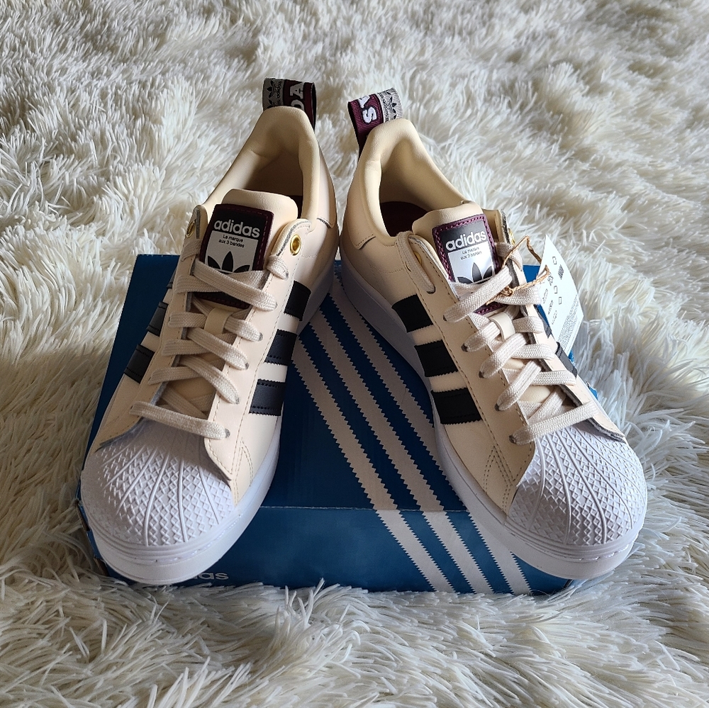 Adidas - Woman's Superstar Sneakers